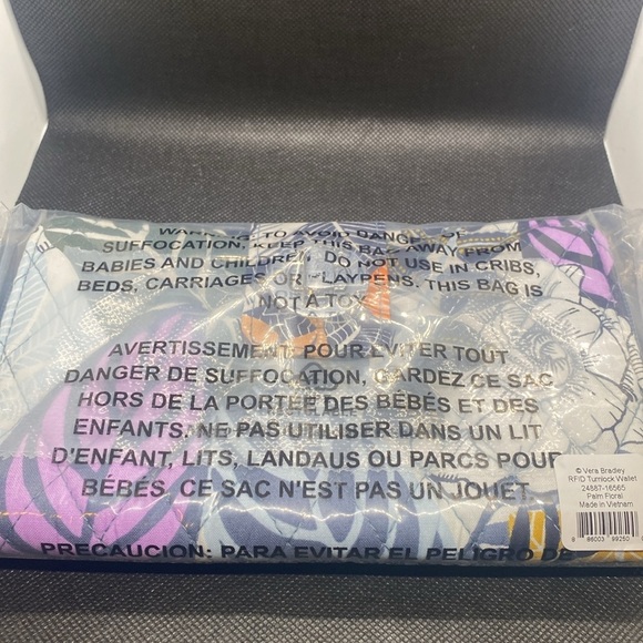 🌸VERA BRADLEY🌸Palm Floral RFID Turnlock Wallet in Cotton/NWT - Picture 2 of 8